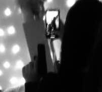 Девушка поиграет с вами в майн и пообщается по душам